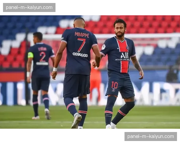 法甲俱乐部加大数据投入，防守分析师成为转会部门重要决策参考